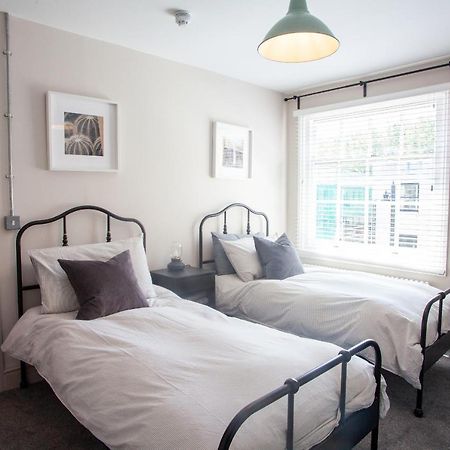 Oxford Street Grand Apartment- Free Evening Parking เซาธ์แธมป์ตัน ภายนอก รูปภาพ